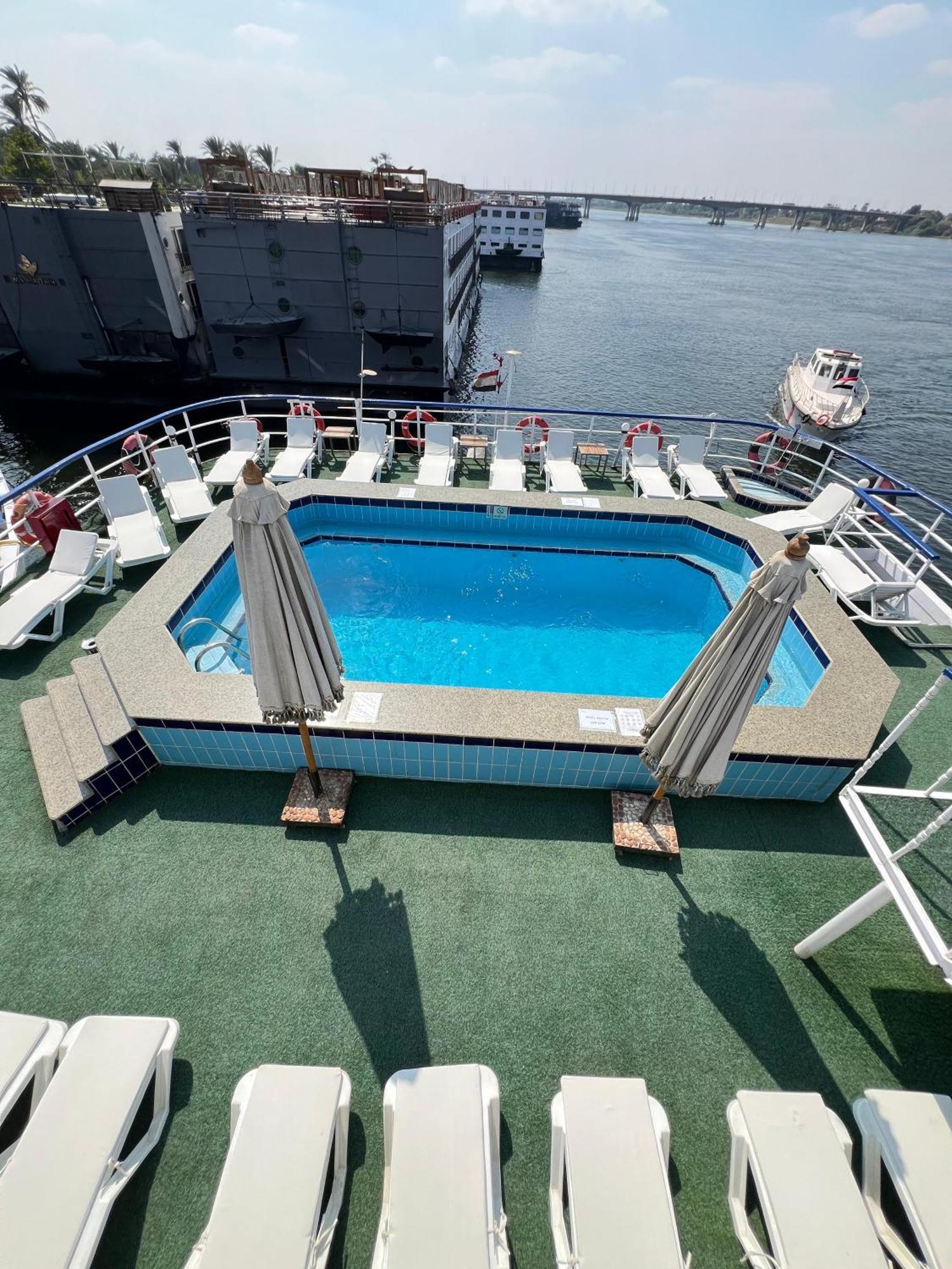 Luxor Aswan Coral 2 Nile Cruise Every Saturday From Luxor 4 Nights & Every Wednesday From Aswan 3 Nights Bagian luar foto