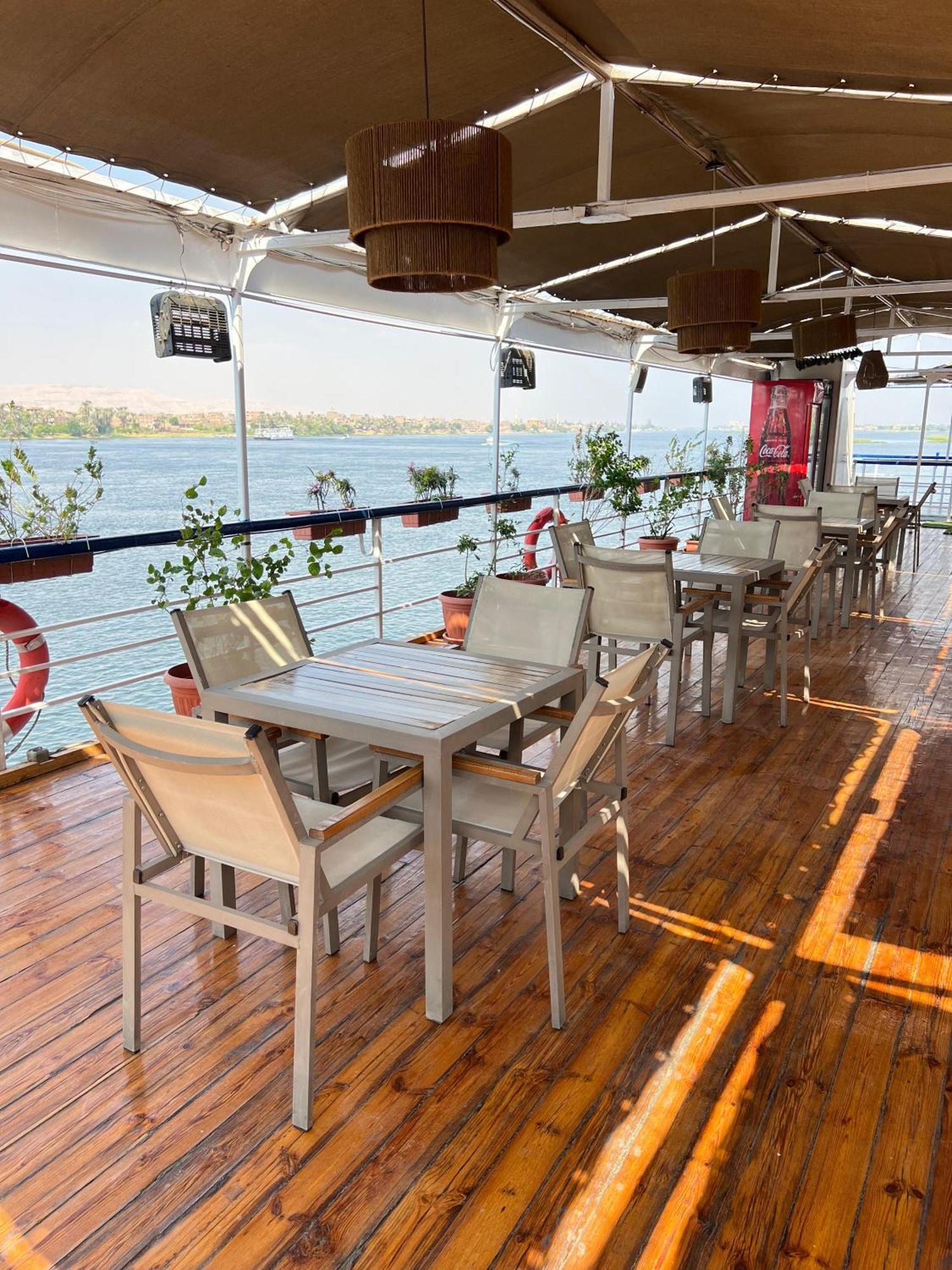Luxor Aswan Coral 2 Nile Cruise Every Saturday From Luxor 4 Nights & Every Wednesday From Aswan 3 Nights Bagian luar foto