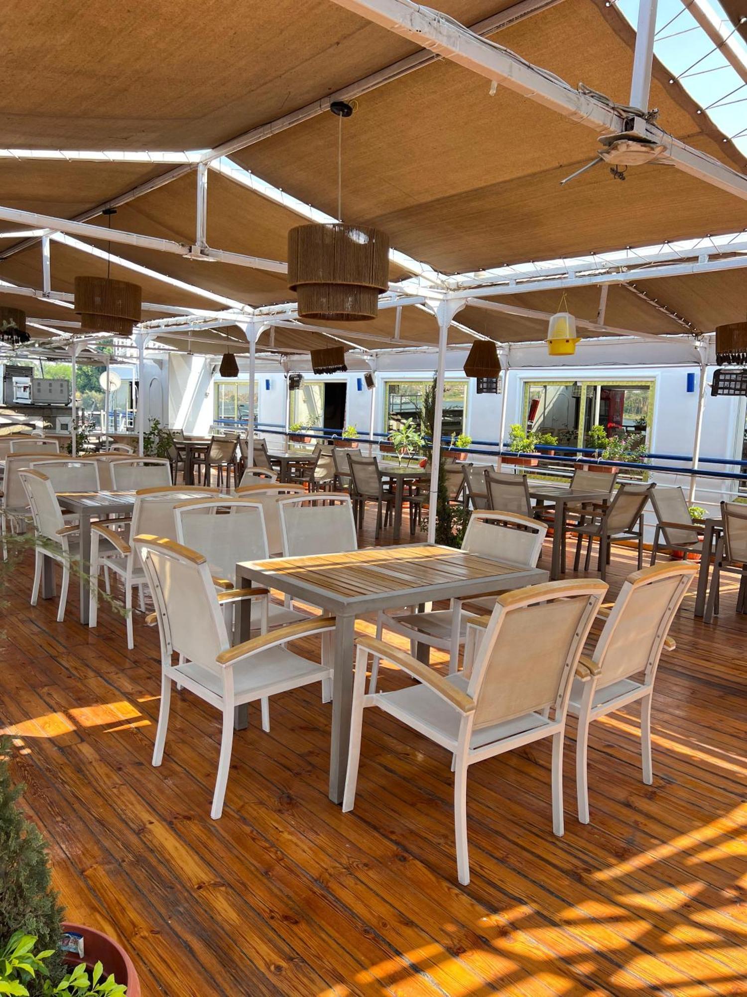 Luxor Aswan Coral 2 Nile Cruise Every Saturday From Luxor 4 Nights & Every Wednesday From Aswan 3 Nights Bagian luar foto