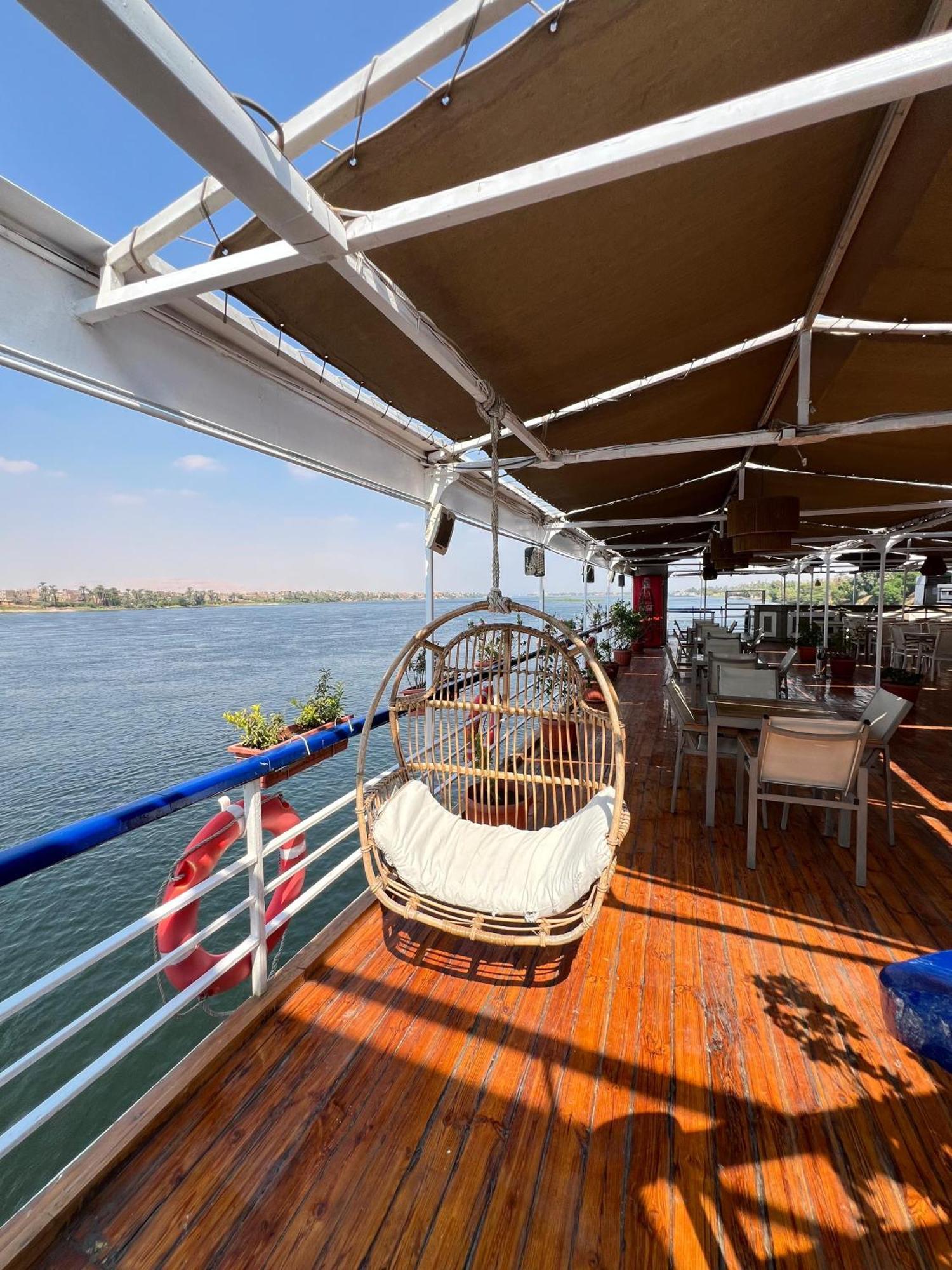 Luxor Aswan Coral 2 Nile Cruise Every Saturday From Luxor 4 Nights & Every Wednesday From Aswan 3 Nights Bagian luar foto