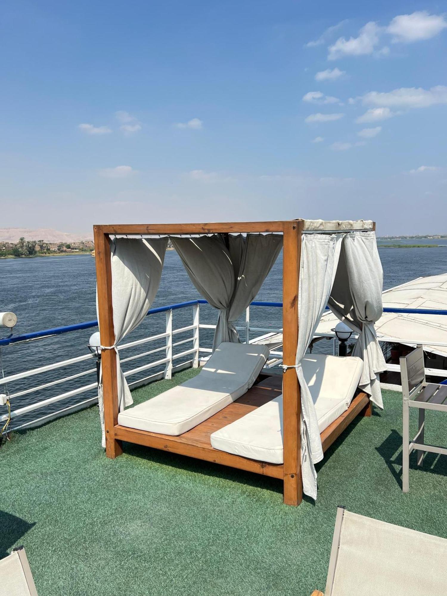 Luxor Aswan Coral 2 Nile Cruise Every Saturday From Luxor 4 Nights & Every Wednesday From Aswan 3 Nights Bagian luar foto